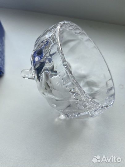 Маленькая вазочка для варенья