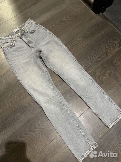 Джинсы zara