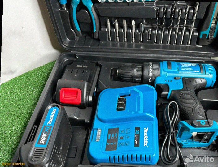 Шуруповерт Makita 26V с набором инструментов (Арт