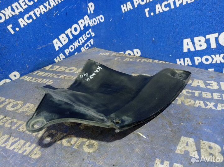 Пыльник двигателя Toyota Camry 40 седан 2007