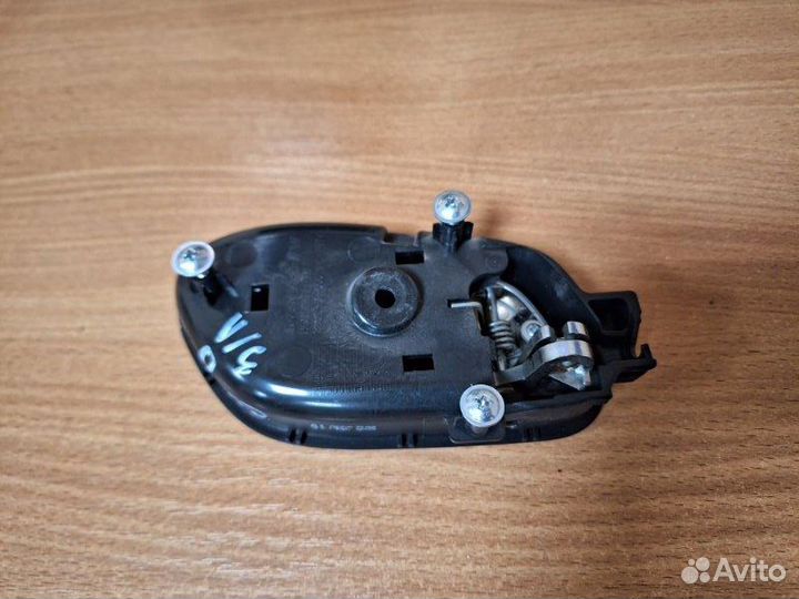 Ручка двери внутренняя задняя левая Kia Ceed JD