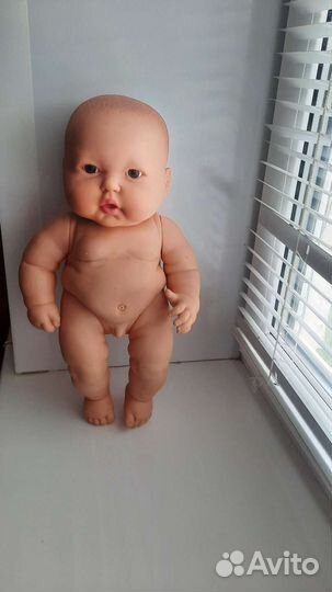 Малыш бэби-бон