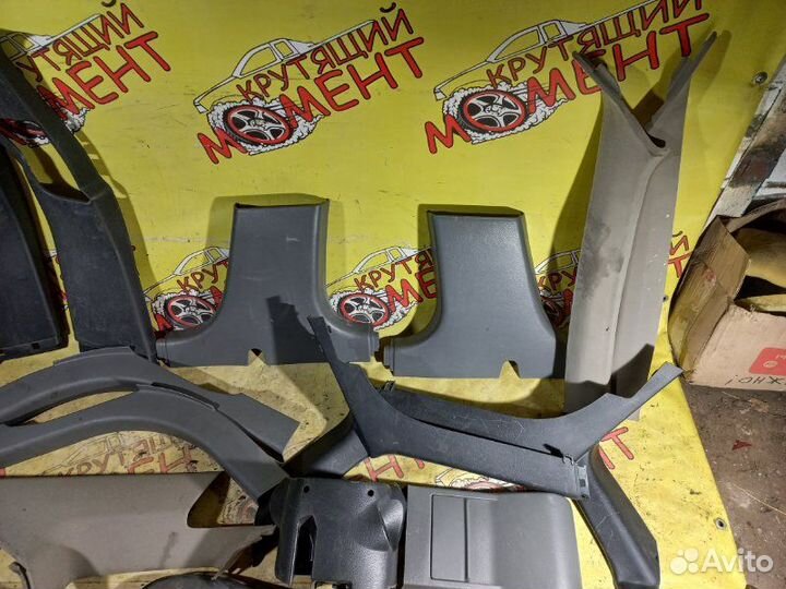 Пластик салона Nissan Teana J31 2.4 VQ23DE 2005