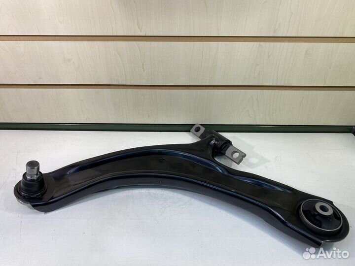Рычаг передний левый Nissan Qashqai J10 X-Trail