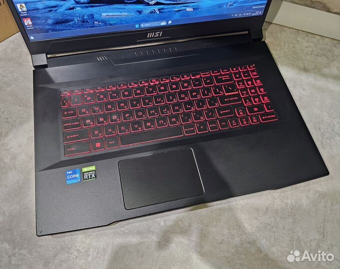 17.3 144hz/ i7 12700h/ rtx 3070ti