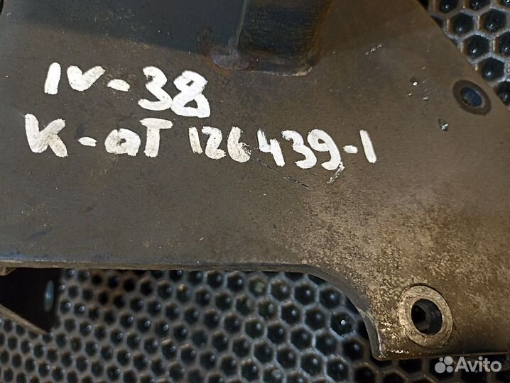 41231980 Кронштейн осушителя воздуха Iveco Stralis