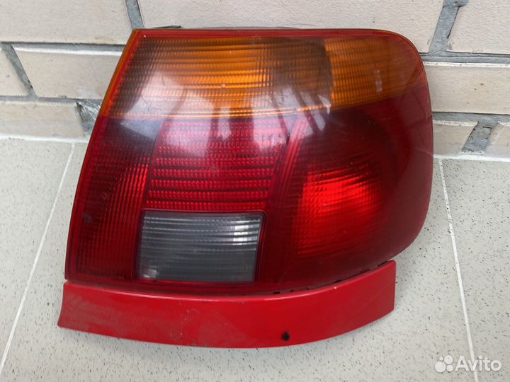 Фонарь задний Audi a4b5