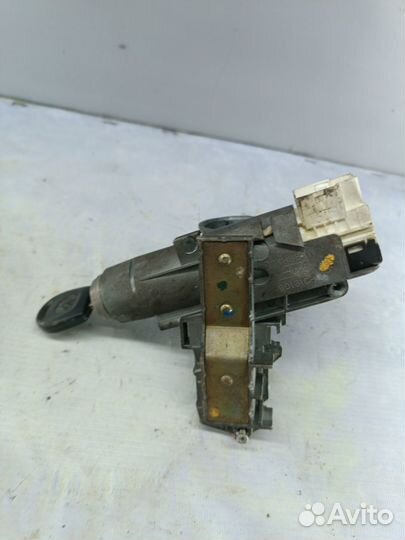 Замок зажигания Volkswagen Sharan