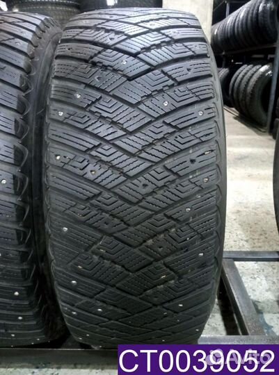 Goodyear UltraGrip Ice Arctic SUV 255/55 R18 96T