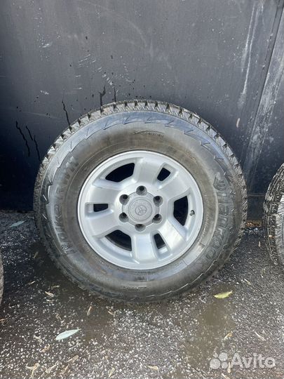 Зимние Hankook Winter i*Pike 265/70R16 на Toyota