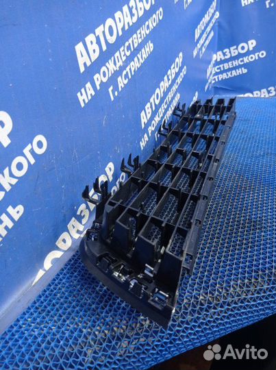 Решетка в бампер Opel Astra H купе Z18XER 2007