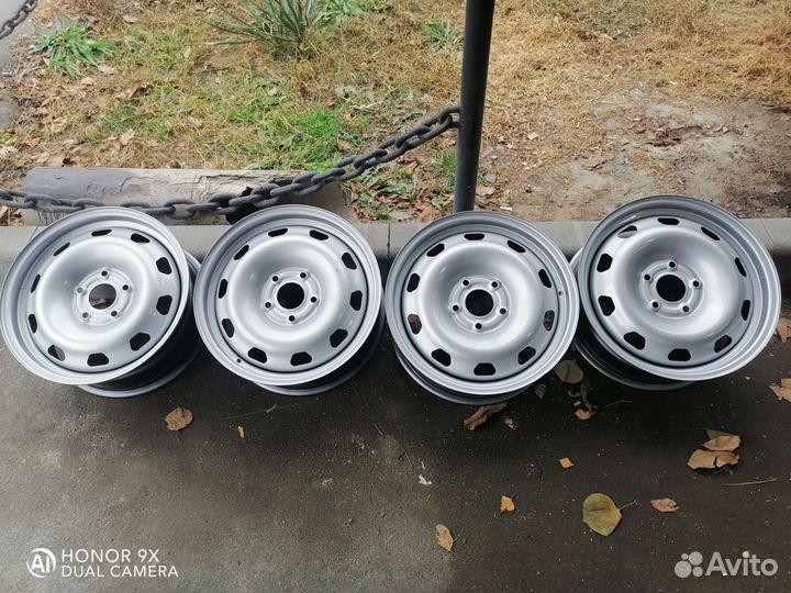 Новые диски R-16 Renault Duster