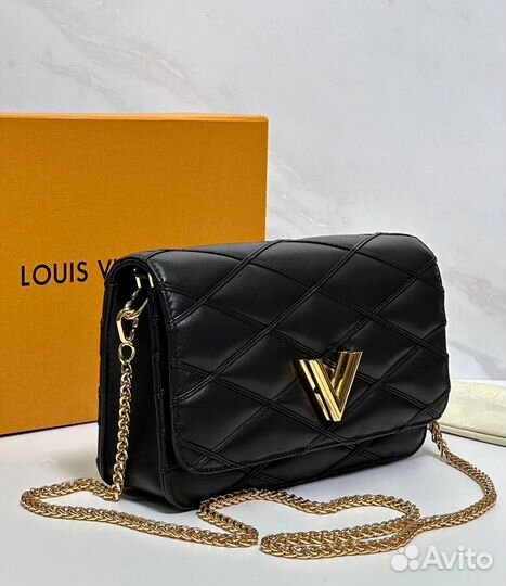 Louis Vuitton GO-14 – компактный кошелёк-клатч пре
