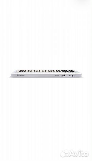 Axelvox KEY49j White