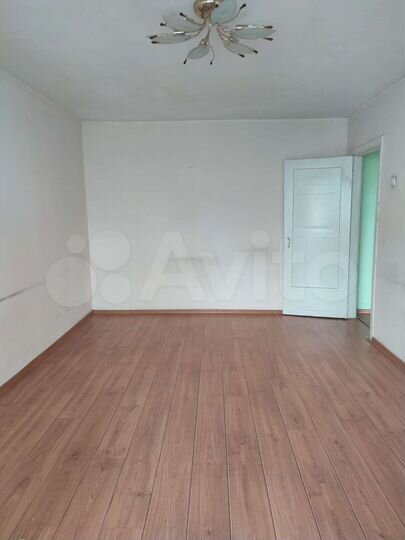 2-к. квартира, 45 м², 3/5 эт.
