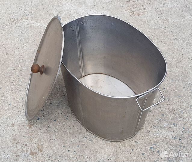 Бак из нержавеющей стали