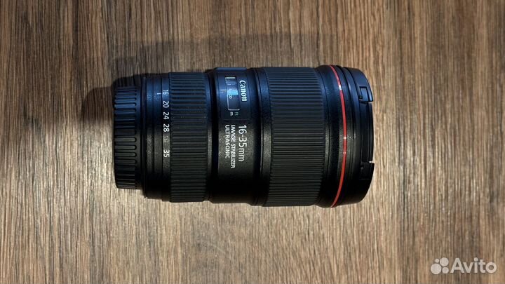 Объектив Canon EF 16-35mm f/4L IS USM