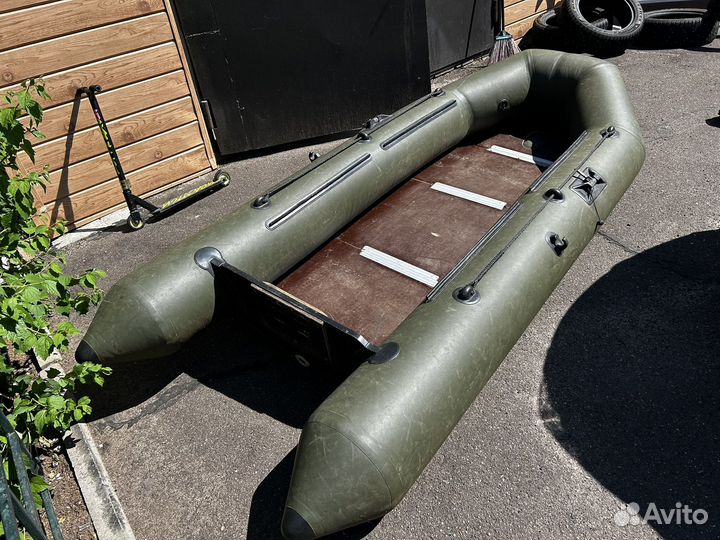 Лодка Latimeria 300