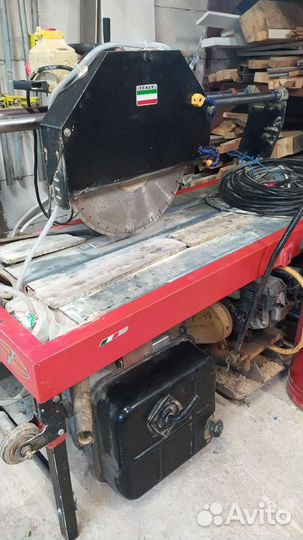 Станок отрезной по камню и плитке manta 550-120