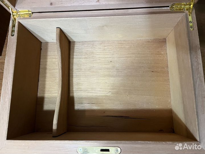 Хьюмидор шкатулка для сигар