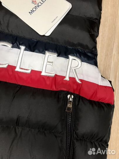 Жилет мужской Moncler. Турция