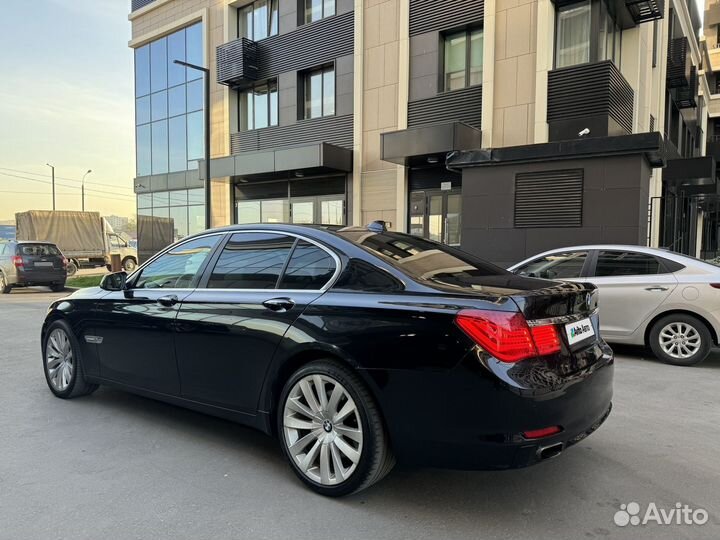 BMW 7 серия 4.4 AT, 2011, 281 541 км