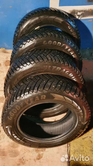 Goodyear Ultragrip Ice Arctic 195/65 R15