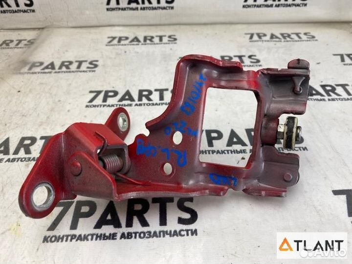 Ролик раздвижной двери задний левый toyota raum