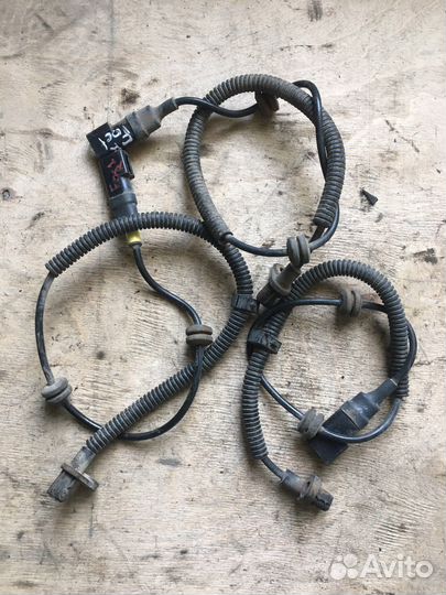 Датчик абс/ABS задний Ford Focus 1 1088606