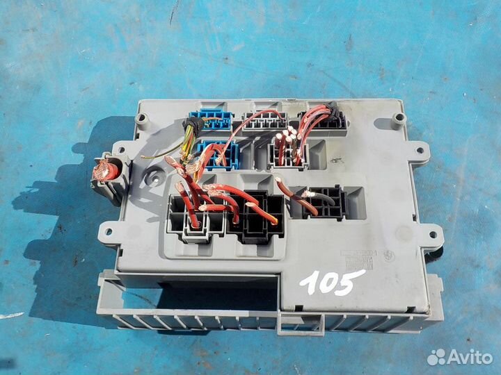 Блок предохранителей салона BMW 3 серия E90/E91 20