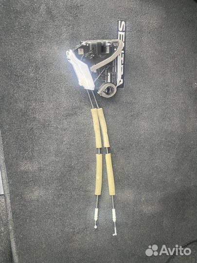 Замок задней левой двери Nissan Sentra B18