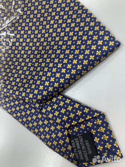 Новые мужские галстуки