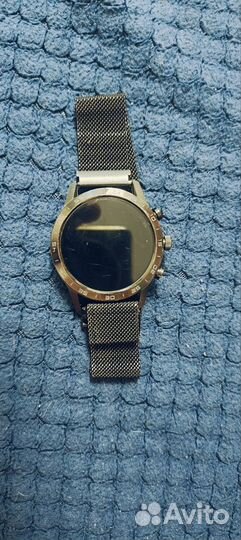 Мужские наручные часы электронные цифровые