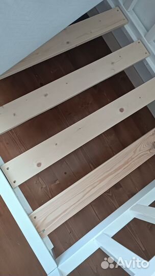 Детская кровать домик