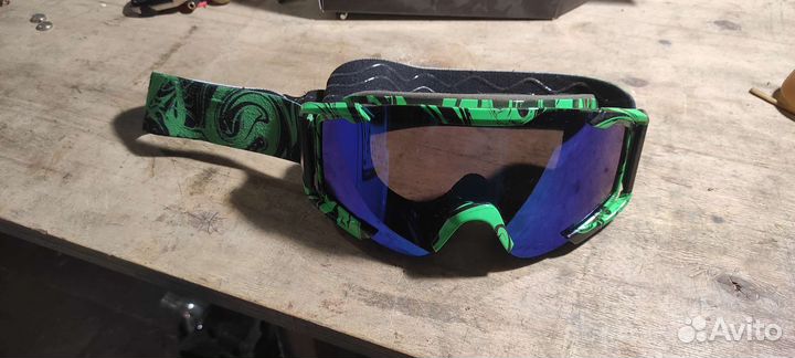 Очки для кроссового шлема затемненные, б/у