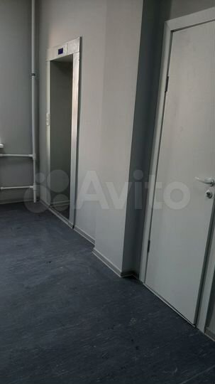 Офис, 240 м²(5 кабинетов)