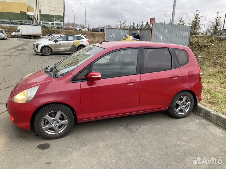 Honda Jazz 1.3 МТ, 2008, 200 000 км