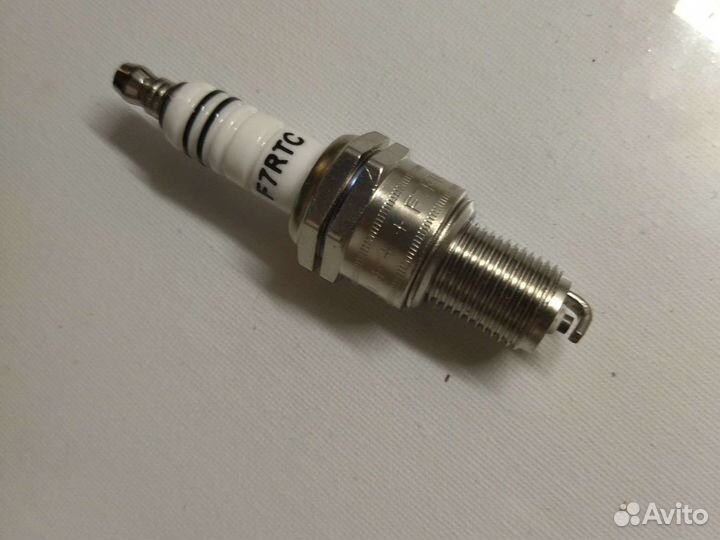 Свеча зажигания F7RTC IGP
