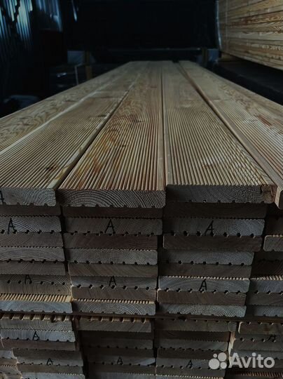 Шлифованные доски лиственницы 30x160 мм, равномерн