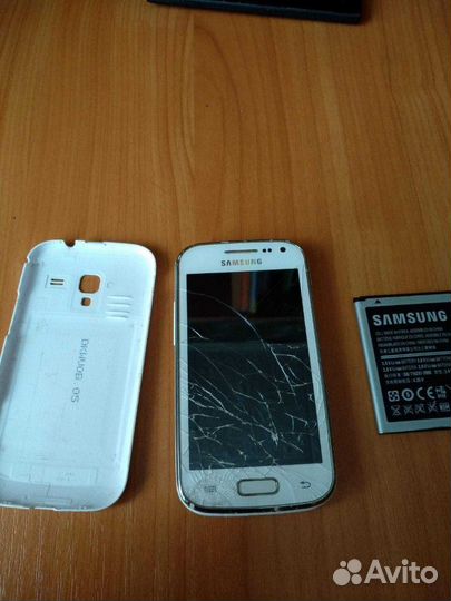 Samsung GT-I8000