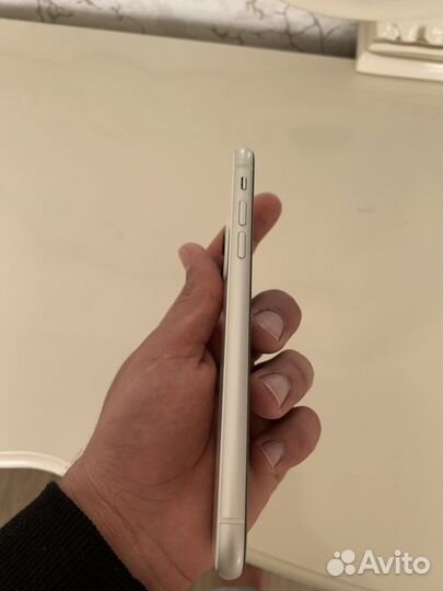 iPhone 11 64 gb