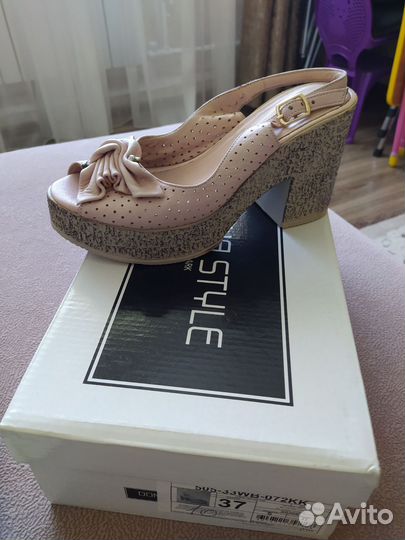 Босоножки женские 37 размер натуральная кожа