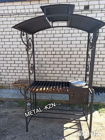 Мангал с крышей и печью под казан 