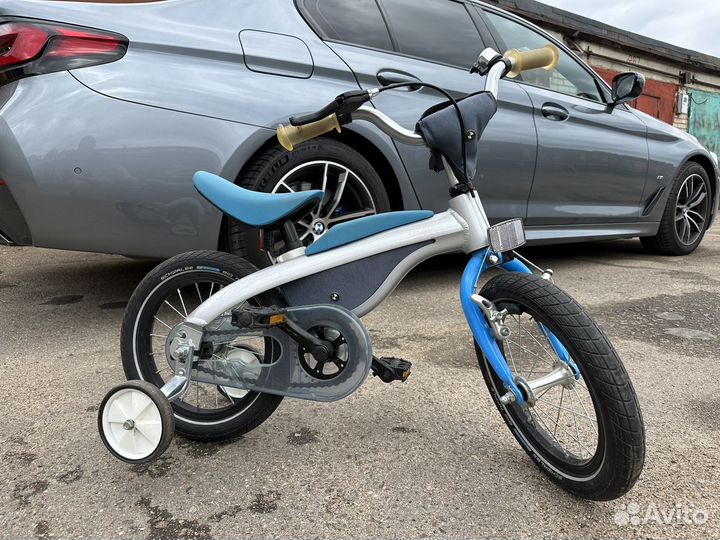 Детский велосипед bmw