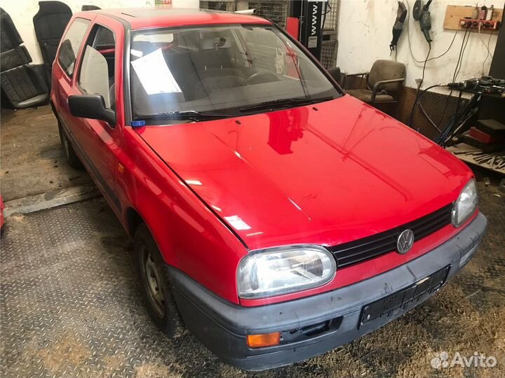 Разбор на запчасти Volkswagen Golf 3 1991-1997