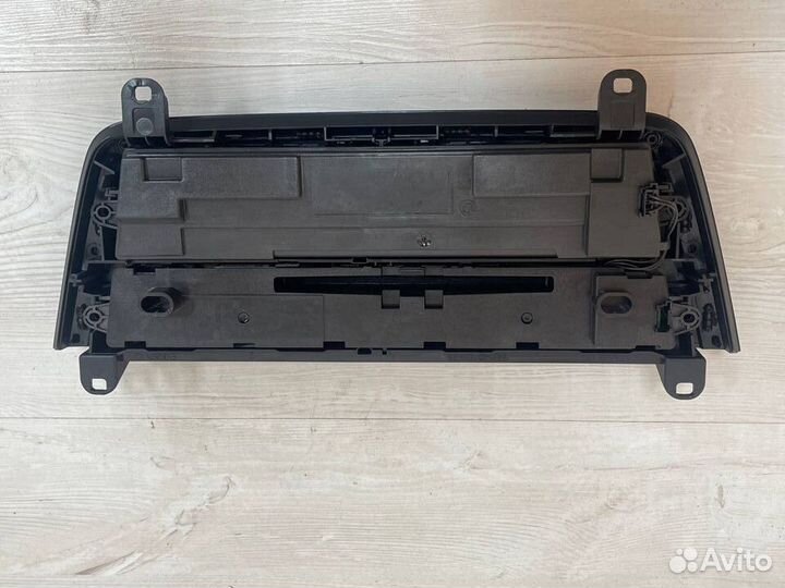 Блок управления климатом bmw 17313810