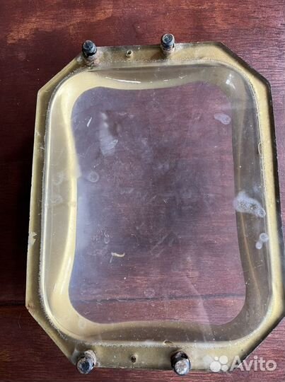 Защитный экран для лампового телевизора СССР