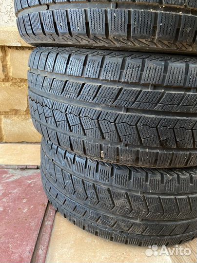 Greenland 202 235/45 R18