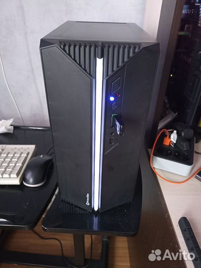 Компьютер системный блок офисный