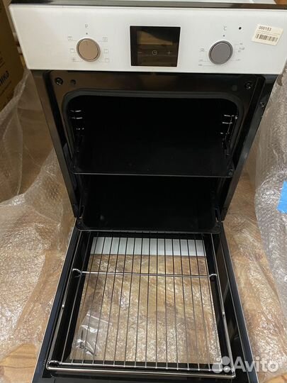 Духовой шкаф узкий Schaub Lorenz